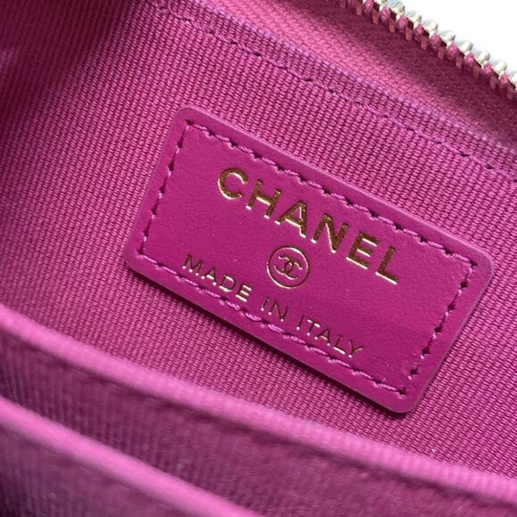 Auth CHANEL - Purple Calfskin Coin Case Gold hardware - Picture 4 of 10